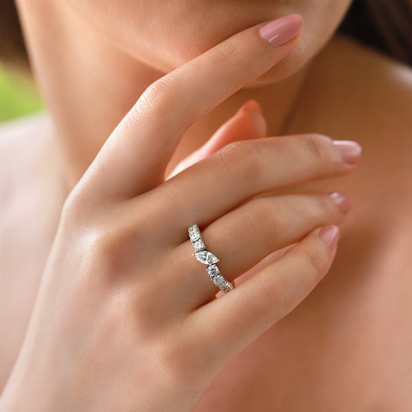 Precious Sparkle | Diamond Ring | 18K Gold