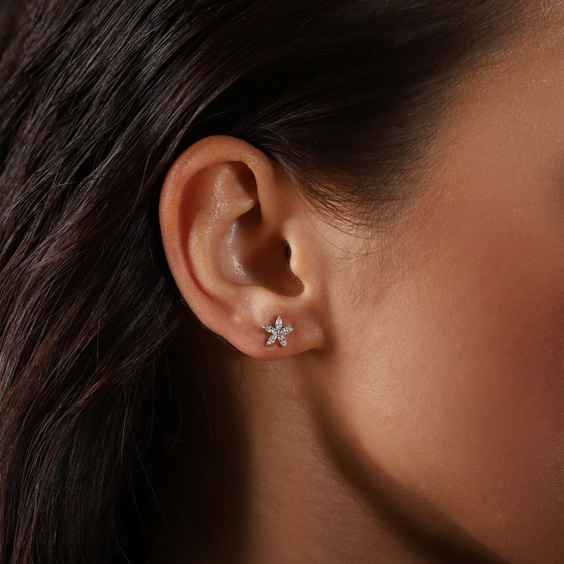 Gradiva Lilie | Diamond Earrings | 0.36 Cts. | 14K Gold